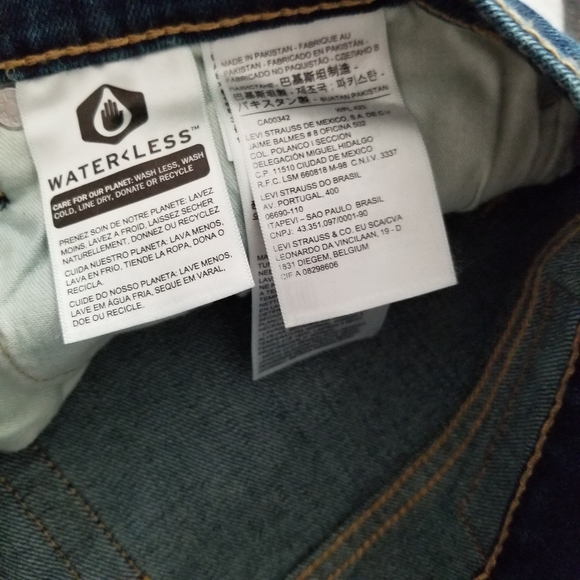 Levis, W36 -- model 541 - Picture 3 of 3